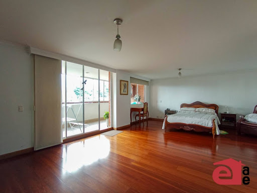 Apartamento en venta en Loma De Las Brujas, Envigado · foto 10 de 24