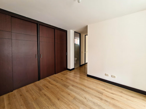 Apartamento en venta en Camino Verde, Envigado · foto 5 de 12