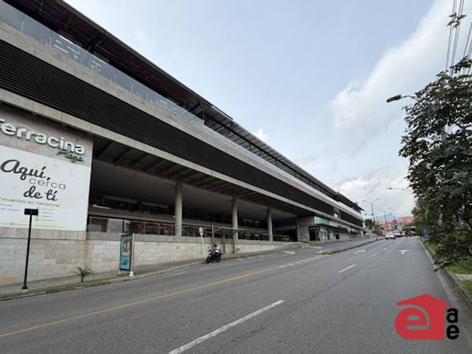 Local en venta en El Chocho, Envigado, 127 m² · foto 18 de 18