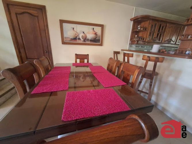 Casa de 8 alcobas en venta en Santa Ana, Rionegro, 440 m² · foto 3 de 24