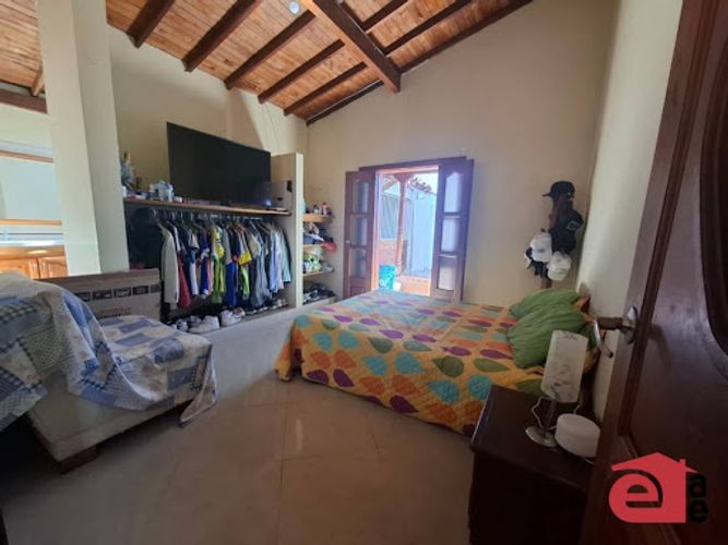 Casa de 8 alcobas en venta en Santa Ana, Rionegro, 440 m² · foto 7 de 24