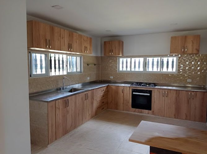 Casa de 4 alcobas en venta en El Carmen de Viboral, 410 m² · foto 2 de 15