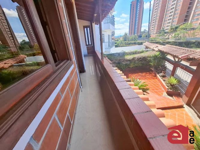 Casa de 8 alcobas en venta en Santa Ana, Rionegro, 440 m² · foto 19 de 24