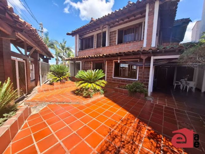 Casa de 8 alcobas en venta en Santa Ana, Rionegro, 440 m² · foto 22 de 24