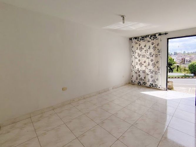 Casa de 4 alcobas en venta en La Dalia, Marinilla, 106 m² · foto 4 de 15