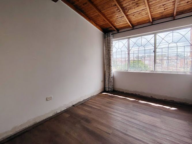 Casa de 4 alcobas en venta en La Dalia, Marinilla, 106 m² · foto 5 de 15