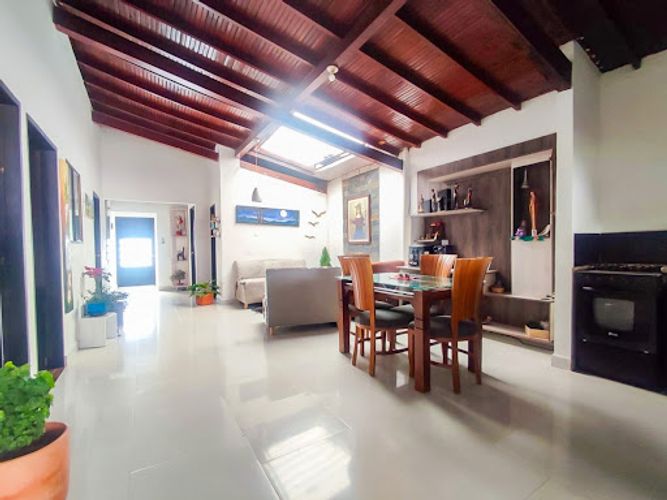 Casa de 3 alcobas en venta en La Ceja, 100 m² · foto 3 de 19