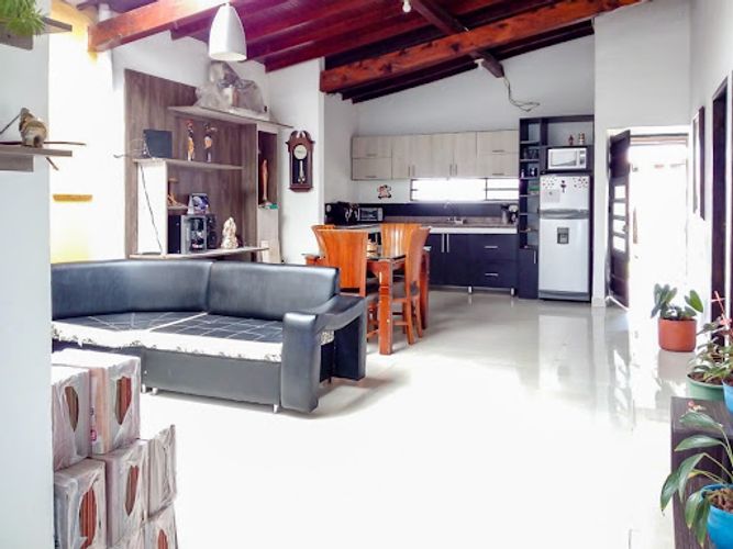 Casa de 3 alcobas en venta en La Ceja, 100 m² · foto 5 de 19
