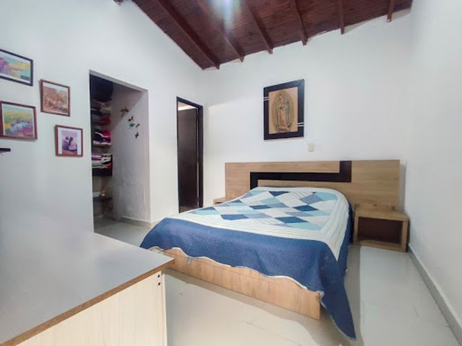 Casa de 3 alcobas en venta en La Ceja, 100 m² · foto 13 de 19