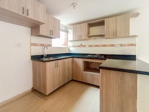 4BR House in Cuchillas de san jose (80 m²) for Sale - 2