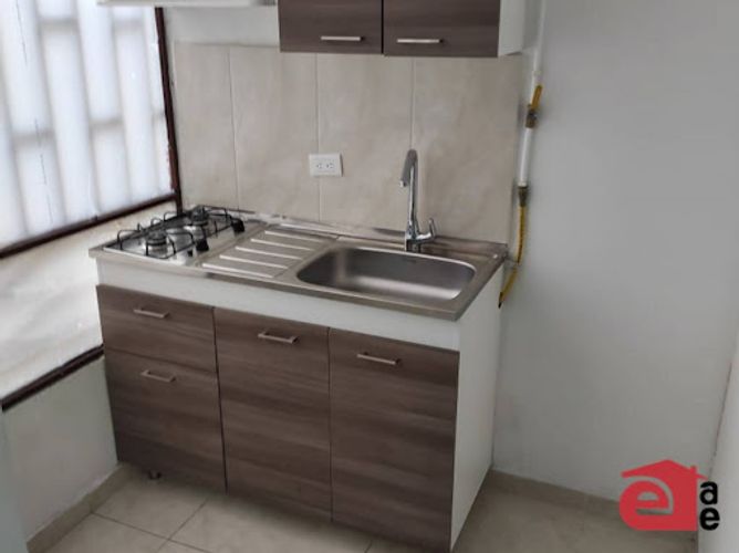 Casa de 7 alcobas en venta en Prado, Medellín, 230 m² · foto 4 de 16