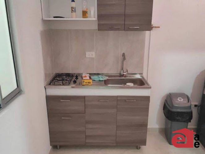 Casa de 7 alcobas en venta en Prado, Medellín, 230 m² · foto 5 de 16