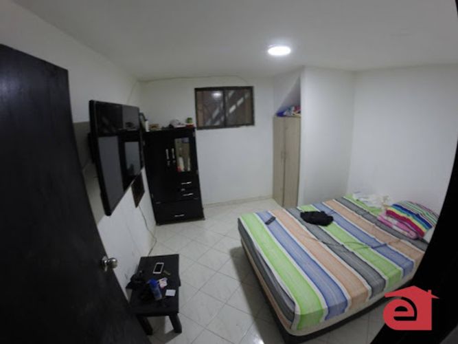 Casa de 7 alcobas en venta en Prado, Medellín, 230 m² · foto 8 de 16