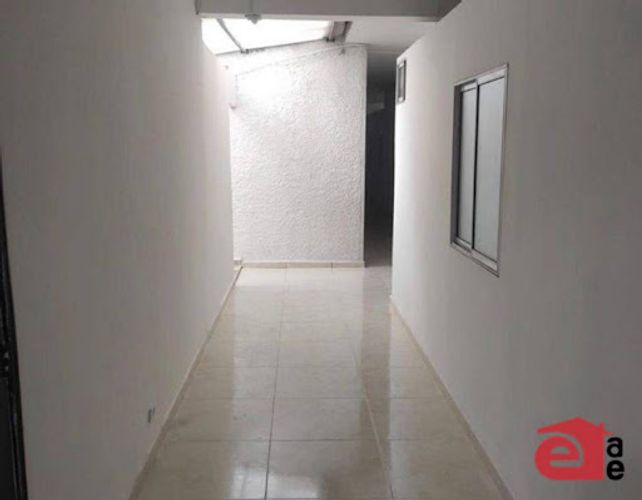 Casa de 7 alcobas en venta en Prado, Medellín, 230 m² · foto 11 de 16