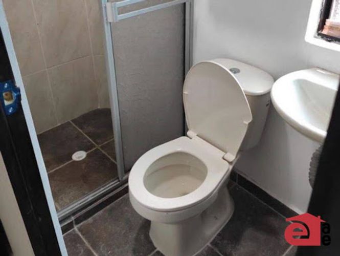 Casa de 7 alcobas en venta en Prado, Medellín, 230 m² · foto 14 de 16