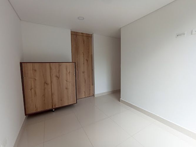 Apartamento de 2 alcobas en venta en Cuatro Esquinas, Rionegro, 53 m² · foto 4 de 17