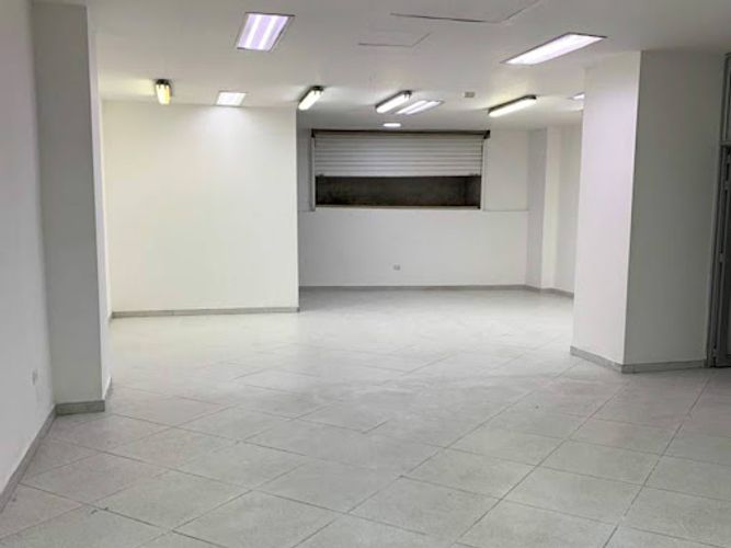 Local en venta en Asturias, Itagüí, 89 m² · foto 4 de 7