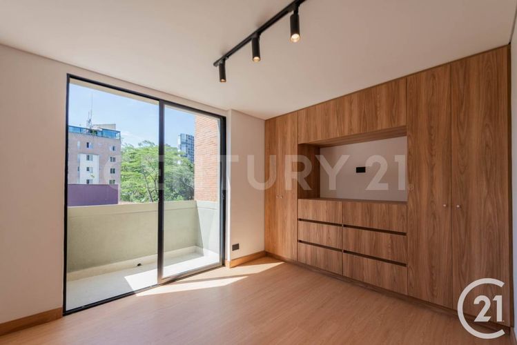 Apartamento de 3 alcobas en venta en Las Lomas, Medellín, 135 m² · foto 15 de 19