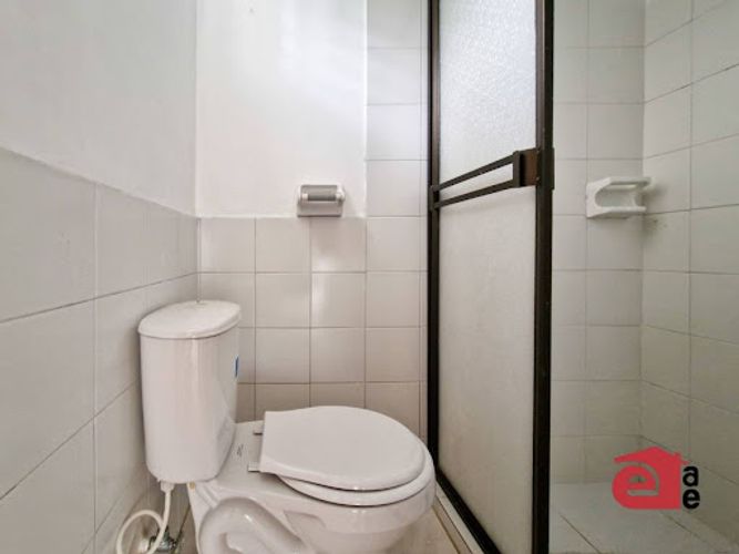 Local en venta en Loma Del Barro, Envigado, 24 m² · foto 5 de 7