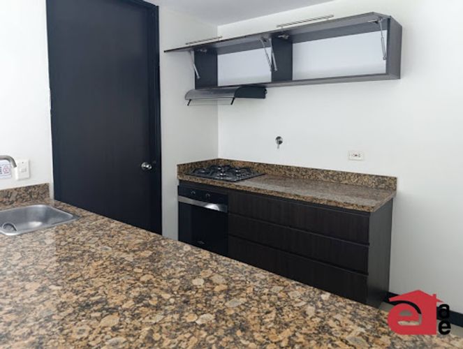 Apartamento de 1 alcoba en venta en El Tablazo, Rionegro, 68 m² · foto 4 de 24
