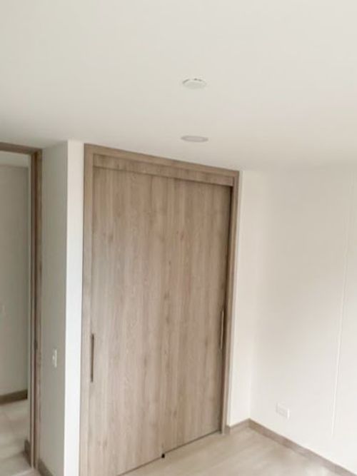 Apartamento de 3 alcobas en venta en Prados De Sabaneta, Sabaneta, 83 m² · foto 4 de 10