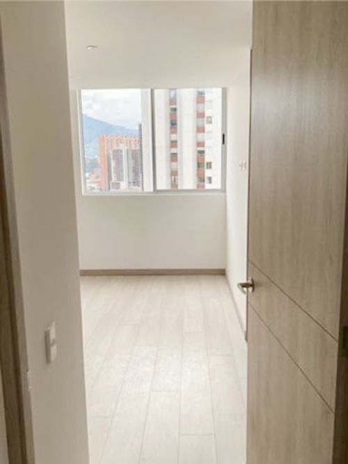 Apartamento de 3 alcobas en venta en Prados De Sabaneta, Sabaneta, 83 m² · foto 7 de 10