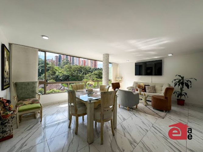 Apartamento de 3 alcobas en venta en La Frontera, Medellín, 90 m² · foto 2 de 12