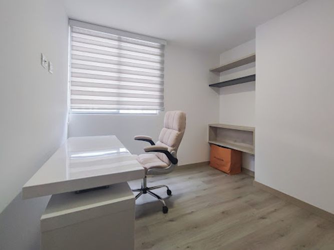 Apartamento en venta en Prados De Sabaneta, Sabaneta · foto 10 de 24