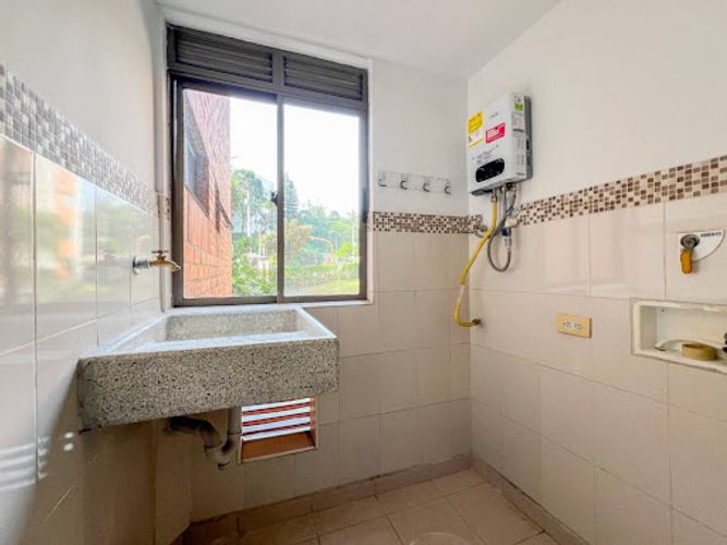 Apartamento en venta en Primavera, Envigado · foto 10 de 16