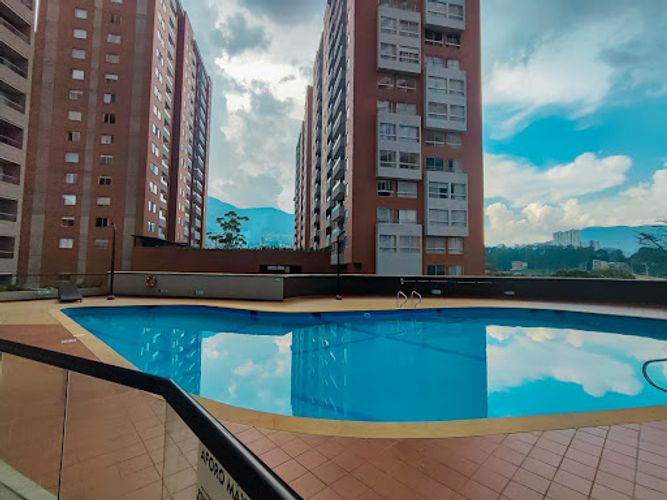 Apartamento en venta en Prados De Sabaneta, Sabaneta · foto 16 de 24