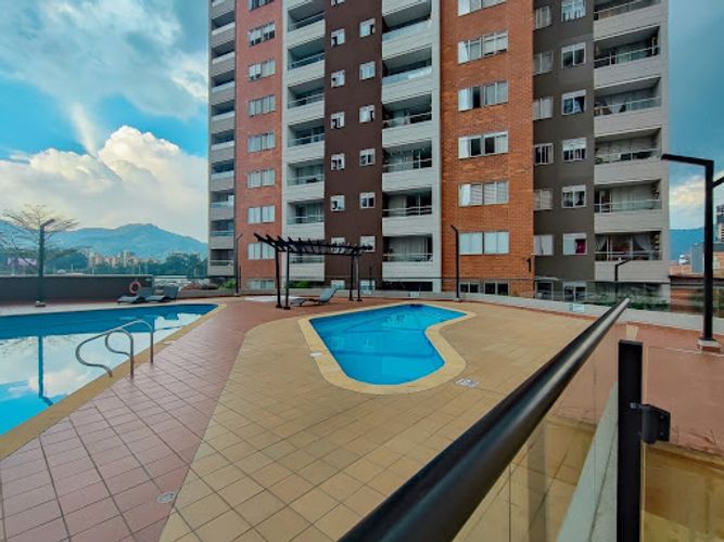 Apartamento en venta en Prados De Sabaneta, Sabaneta · foto 17 de 24