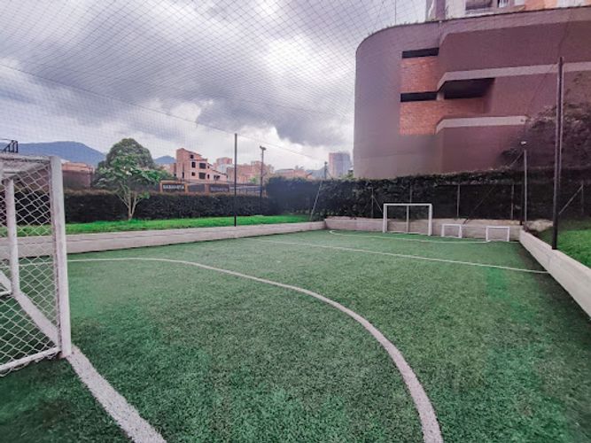 Apartamento en venta en Prados De Sabaneta, Sabaneta · foto 20 de 24