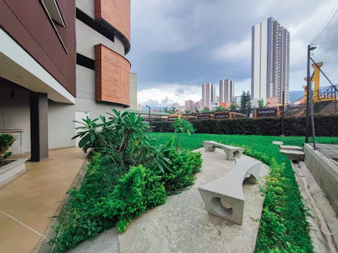 Apartamento en venta en Prados De Sabaneta, Sabaneta · foto 24 de 24