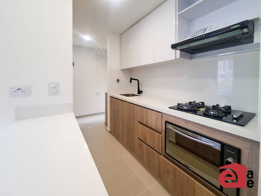 Apartamento en venta en Camino Verde, Envigado · foto 2 de 13