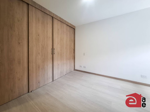 Apartamento en venta en Camino Verde, Envigado · foto 5 de 13