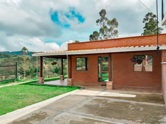 Finca en venta en Romeral, Guarne, 500 m² · foto 5 de 17