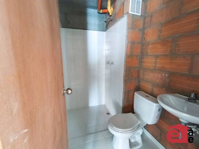 Apartamento de 3 alcobas en venta en El Porvenir, Rionegro, 54 m² · foto 16 de 23
