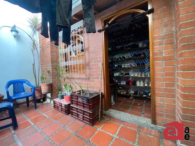 Casa de 3 alcobas en venta en Las Antillas, Envigado, 121 m² · foto 16 de 18