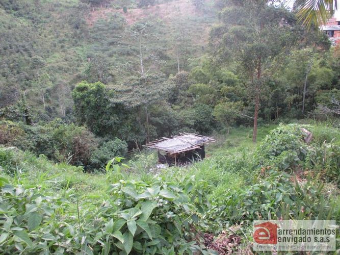 Lote en venta en Maria Auxiliadora, Sabaneta, 11000 m² · foto 2 de 7