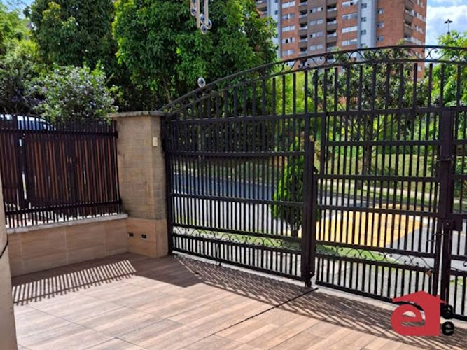 Casa de 3 alcobas en venta en Toledo, La Estrella, 174 m² · foto 20 de 21