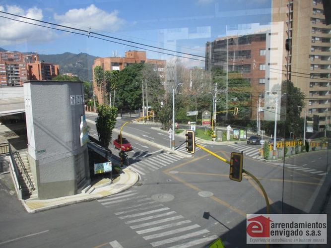 Local en venta en El Chocho, Envigado, 128 m² · foto 12 de 13