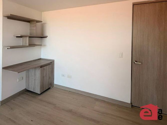 Apartamento de 2 alcobas en venta en Los Colegios, Rionegro, 54 m² · foto 6 de 11