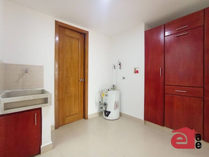 Apartamento de 5 alcobas en venta en Aves Maria, Sabaneta, 326 m² · foto 21 de 24