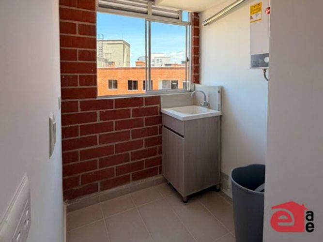 Apartamento de 2 alcobas en venta en Los Colegios, Rionegro, 54 m² · foto 10 de 11