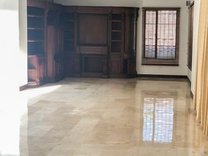 Casa de 3 alcobas en venta en El Tesoro, Medellín, 480 m² · foto 3 de 7