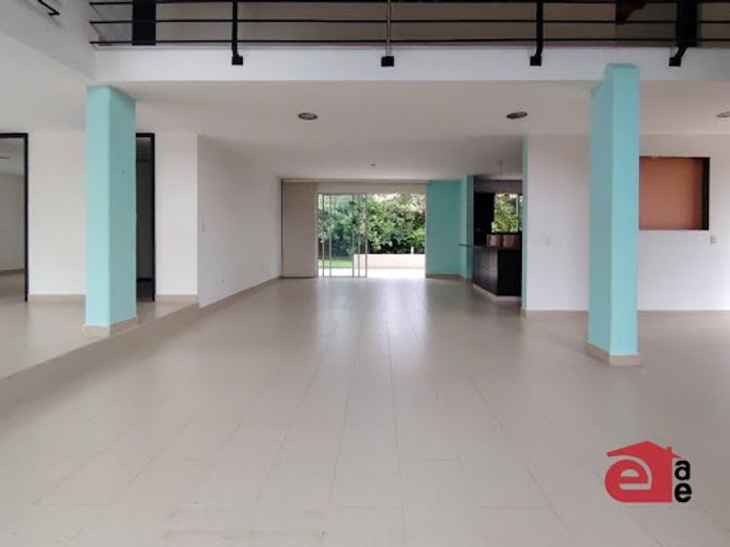 Casa de 3 alcobas en venta en El Retiro, 280 m² · foto 3 de 24