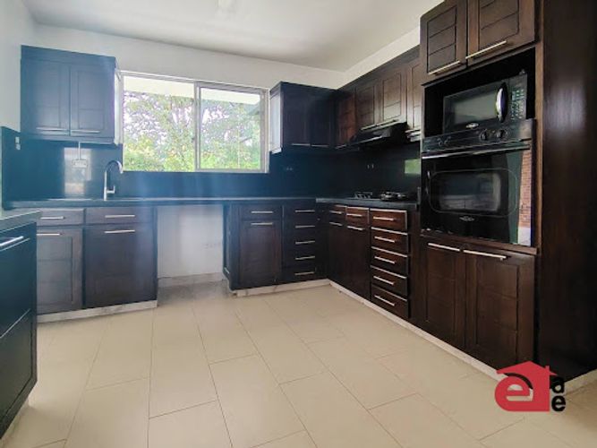 Casa de 3 alcobas en venta en El Retiro, 280 m² · foto 6 de 24