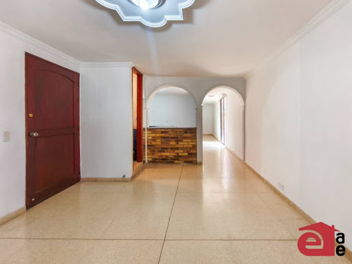Apartamento en venta en El Portal, Envigado · foto 3 de 23