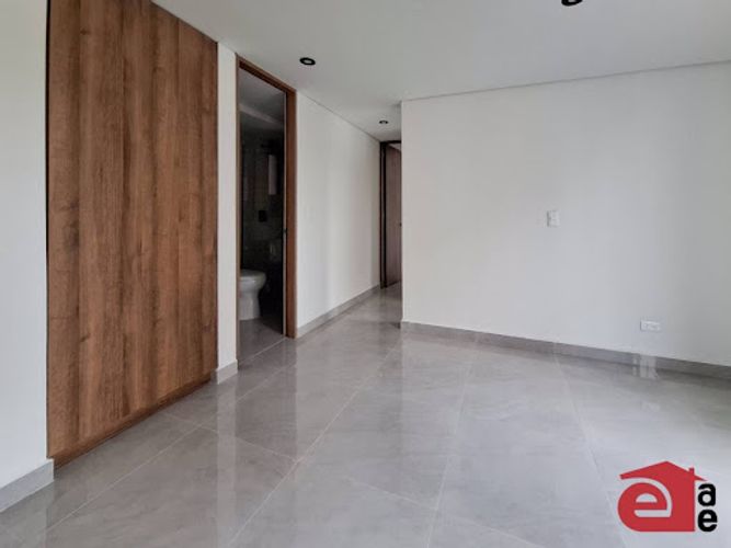 Apartamento de 2 alcobas en venta en Cuatro Esquinas, Rionegro, 53 m² · foto 5 de 16