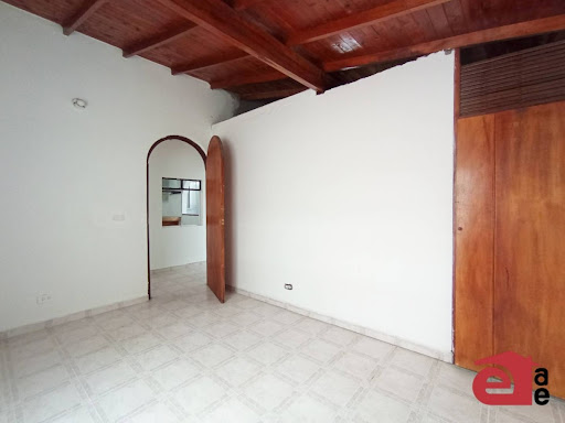Casa en venta en San Javier, Itagüí · foto 6 de 9
